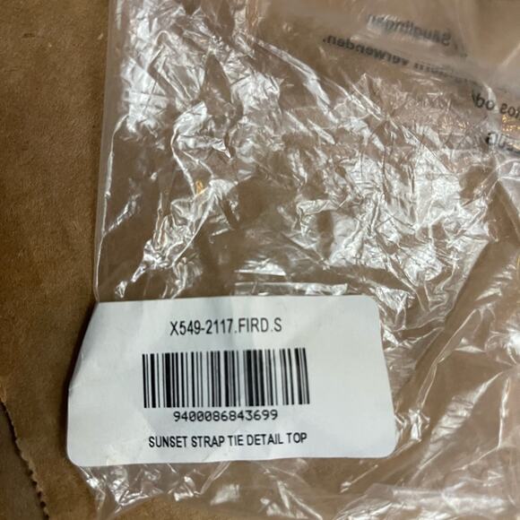 Frederick’s of Hollywood Sunset Strap Bikini Top in Fiery Red Size S NWT - Picture 8 of 8